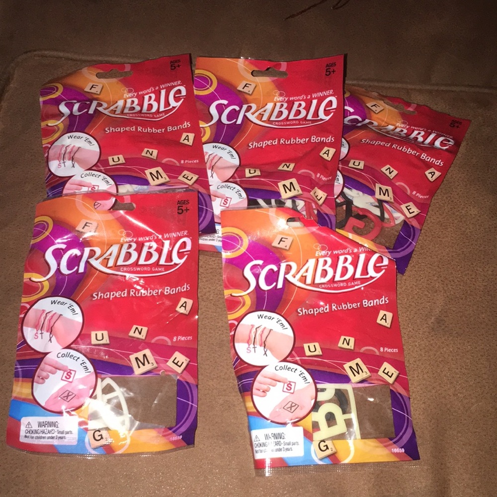 Googly Scrabble Shaped Rubber Band Bracelets 5 packs of 8 each NEW Sealed RARE